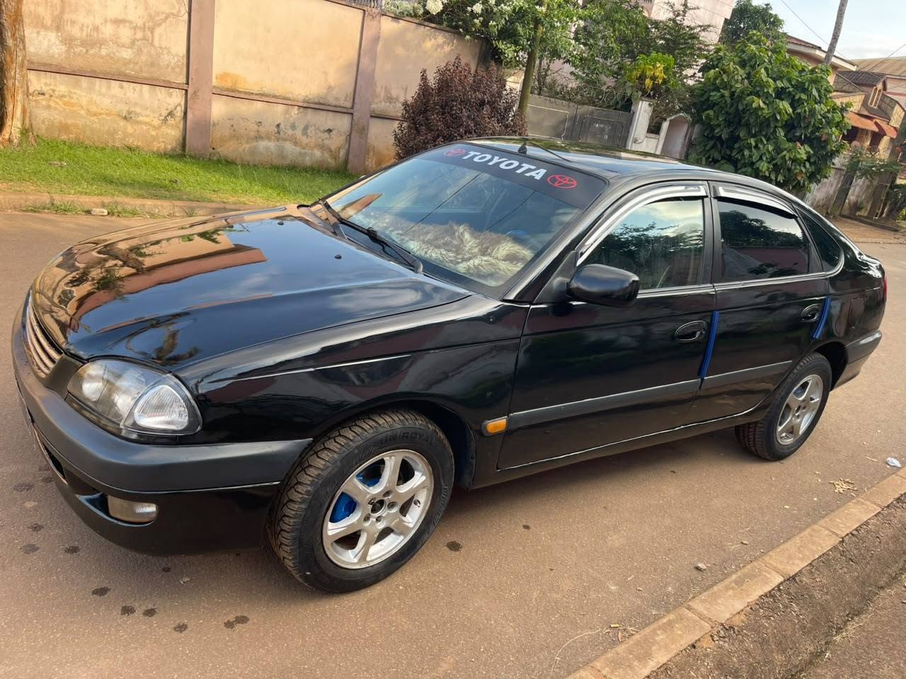 💙 Toyota Avensis odel leeftback Au 659759975