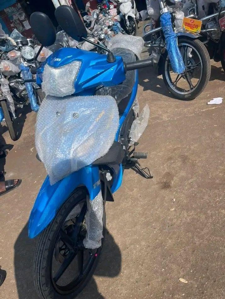 Moto encore neuf très bon prix besoin d'argent urgemment