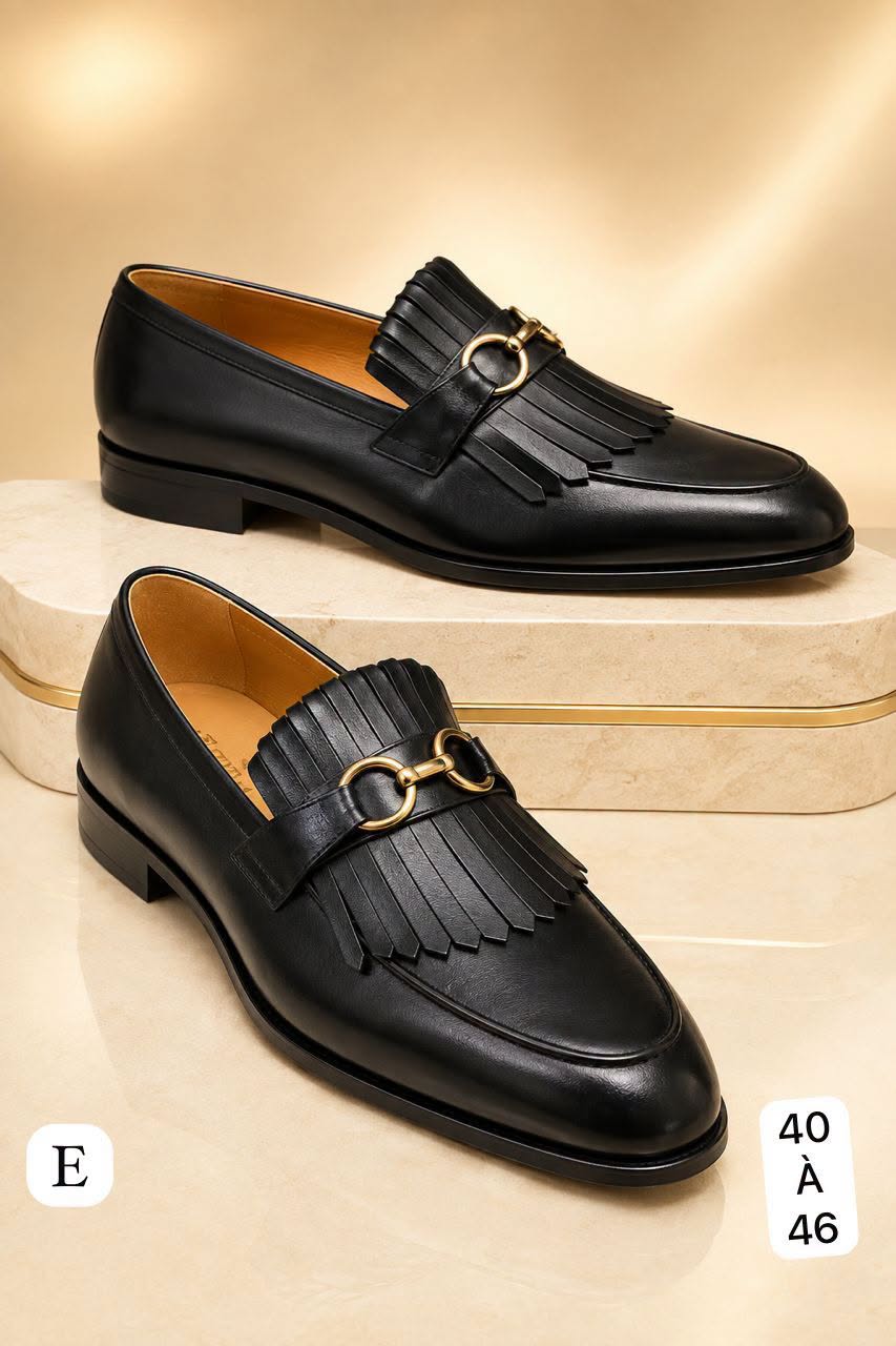 Mocassins Homme en cuir noir à franges et boucle